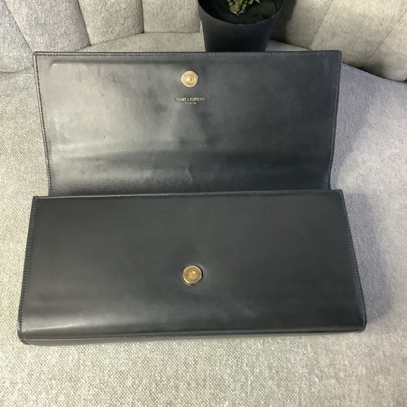 SAINT LAURENT KATE CLUTCH IN SOFT LEATHER - Picture 7 of 11